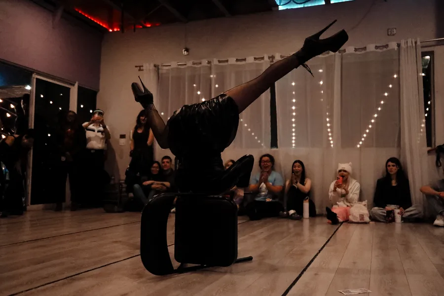 Acro Chair class at Pole Fitness Studio Las Vegas