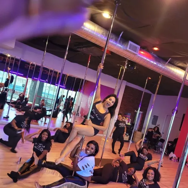 Pole Fitness Studio party